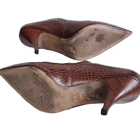 Tory Burch Size 9 Brown Georgina Crocodile Loafer Bootie - Picture 9 of 12